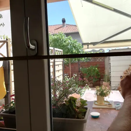 Apartman Mia *